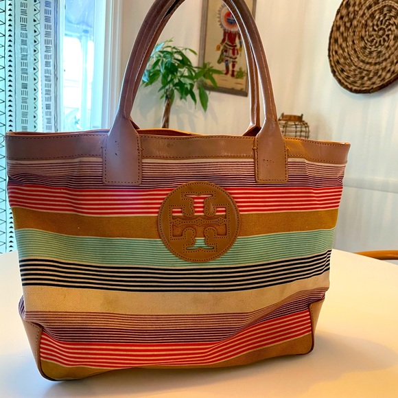 Classic Tory Burch tote - Picture 1 of 11